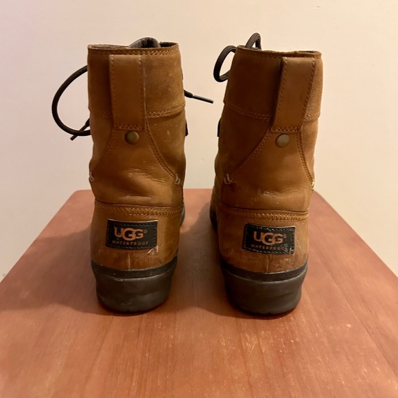 Women Ugg Azaria Waterproof Boots - Picture 3 of 7